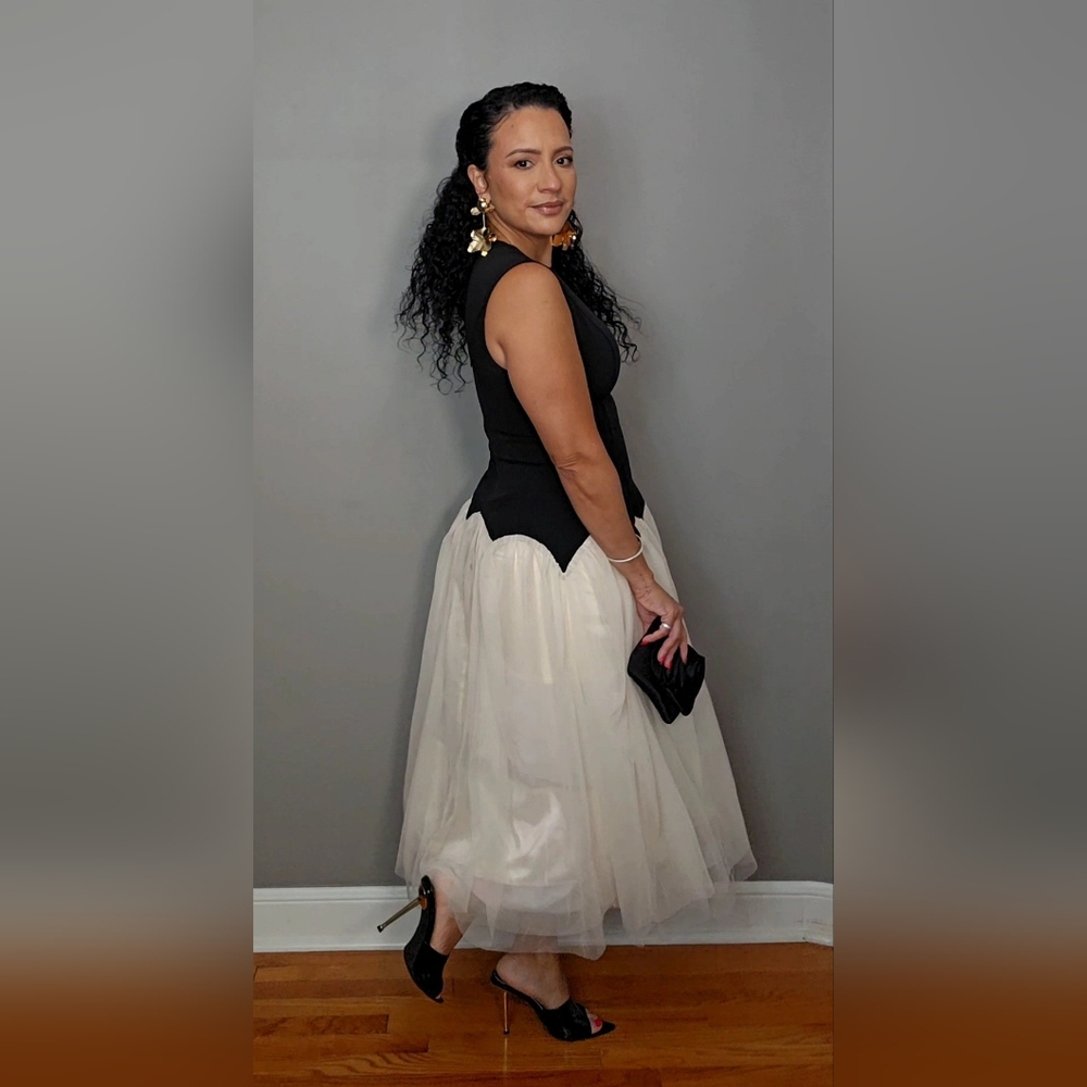 Black & white dress